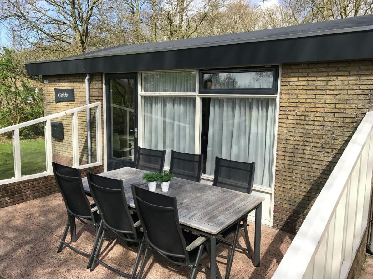 Secluded Holiday Home In Ballum Frisian Islands エクステリア 写真