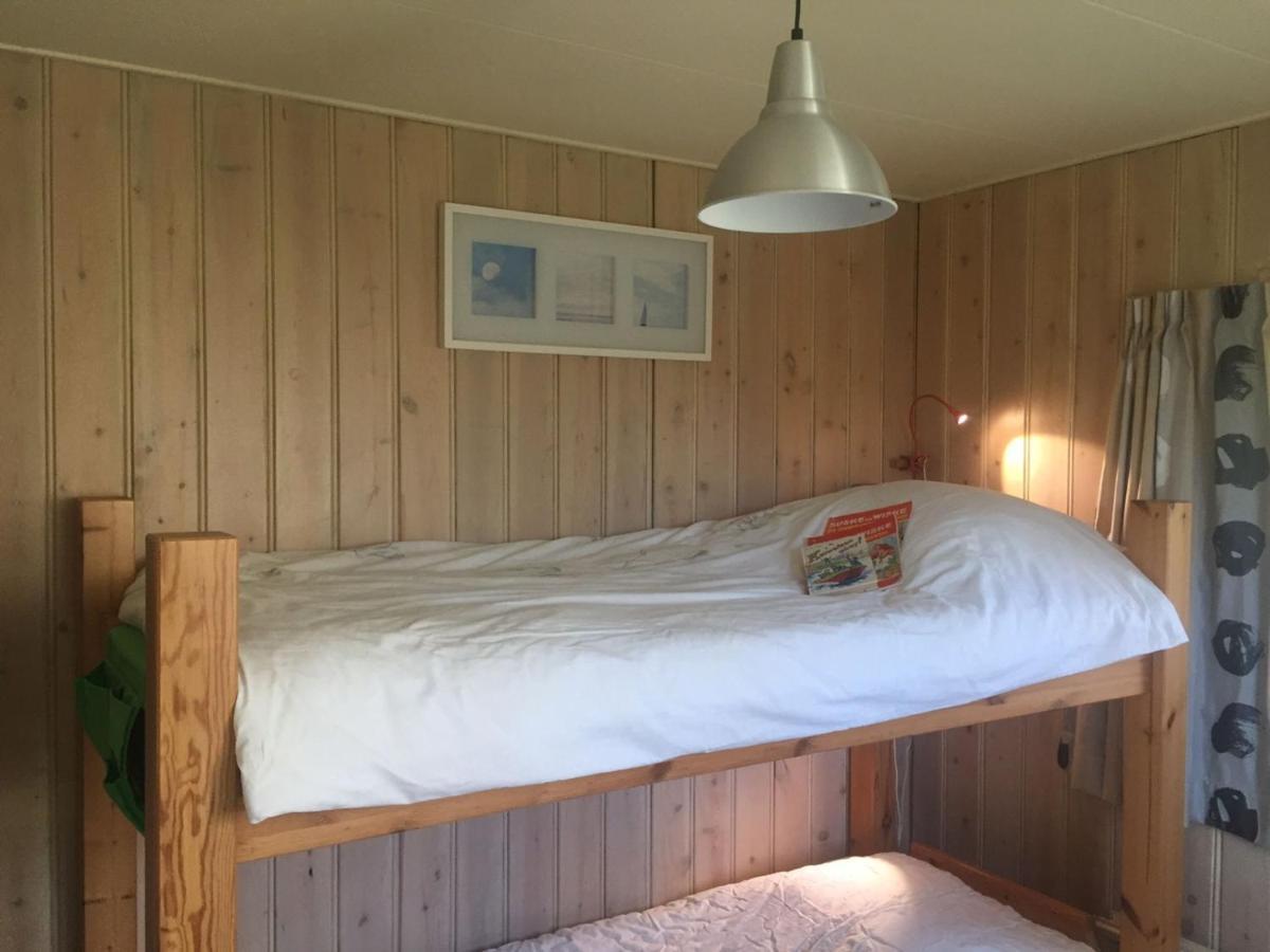 Secluded Holiday Home In Ballum Frisian Islands エクステリア 写真