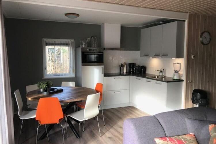 Secluded Holiday Home In Ballum Frisian Islands エクステリア 写真